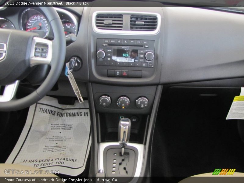 Black / Black 2011 Dodge Avenger Mainstreet