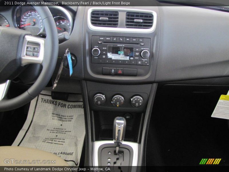 Blackberry Pearl / Black/Light Frost Beige 2011 Dodge Avenger Mainstreet