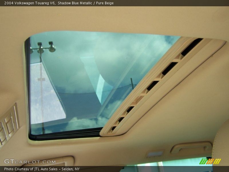 Shadow Blue Metallic / Pure Beige 2004 Volkswagen Touareg V6