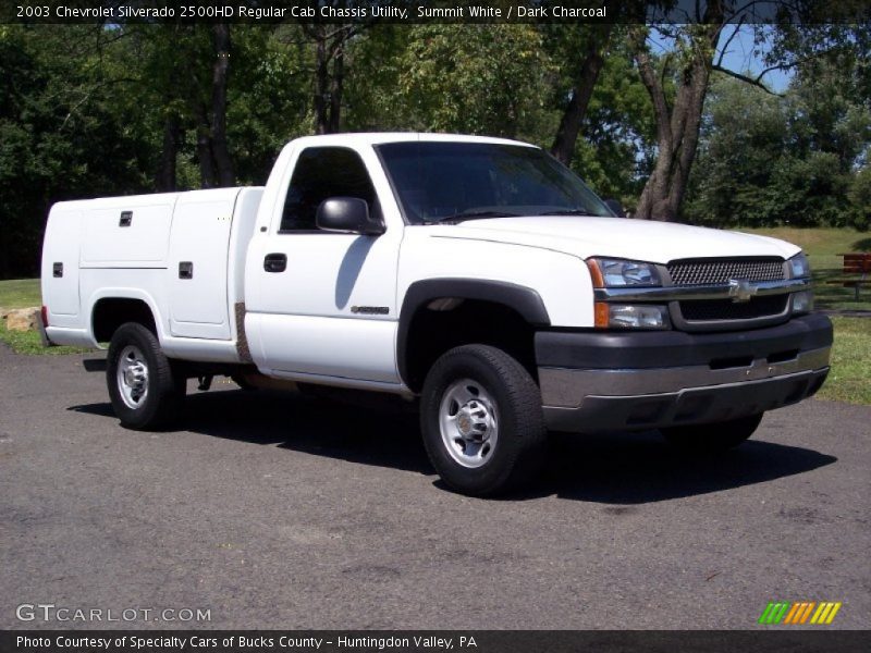 Summit White / Dark Charcoal 2003 Chevrolet Silverado 2500HD Regular Cab Chassis Utility
