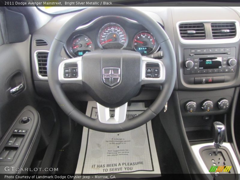 Bright Silver Metallic / Black 2011 Dodge Avenger Mainstreet