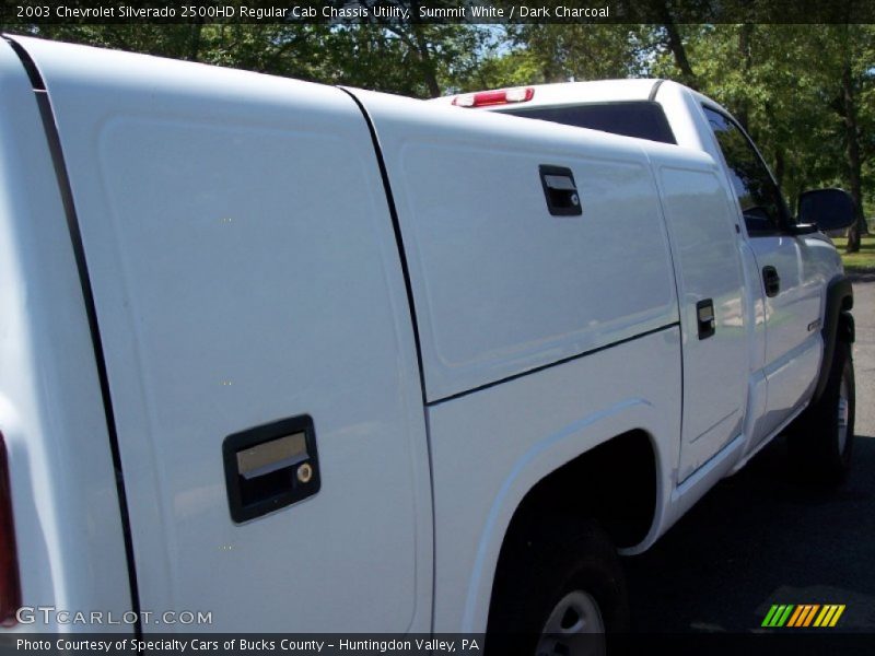 Summit White / Dark Charcoal 2003 Chevrolet Silverado 2500HD Regular Cab Chassis Utility