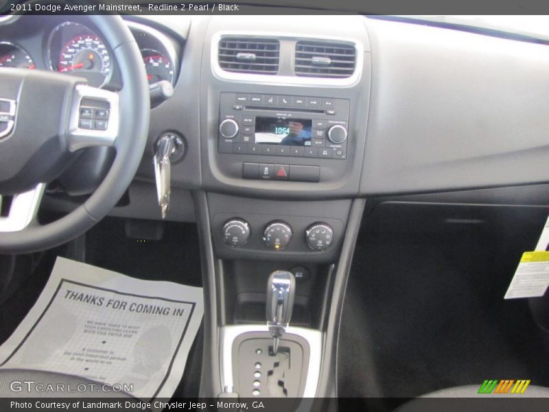 Redline 2 Pearl / Black 2011 Dodge Avenger Mainstreet