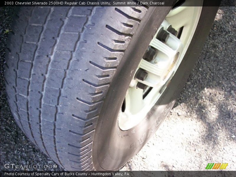 Summit White / Dark Charcoal 2003 Chevrolet Silverado 2500HD Regular Cab Chassis Utility