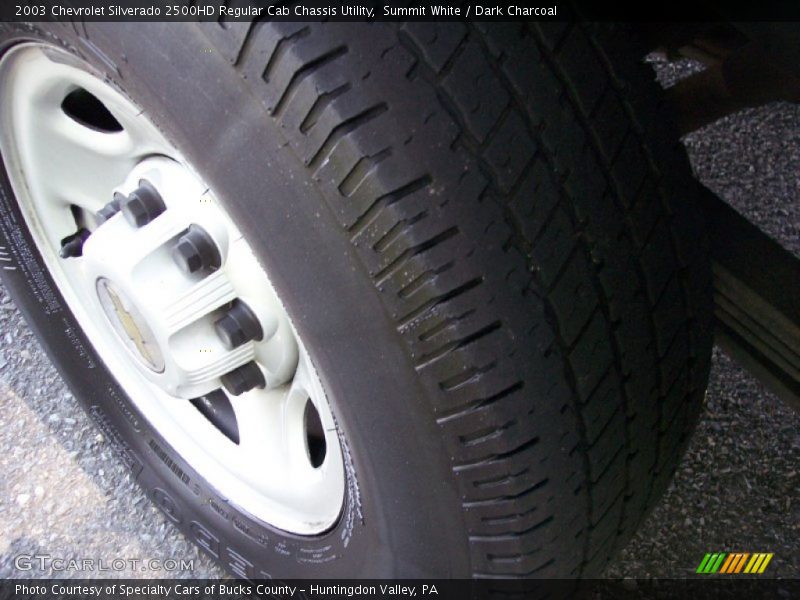 Summit White / Dark Charcoal 2003 Chevrolet Silverado 2500HD Regular Cab Chassis Utility