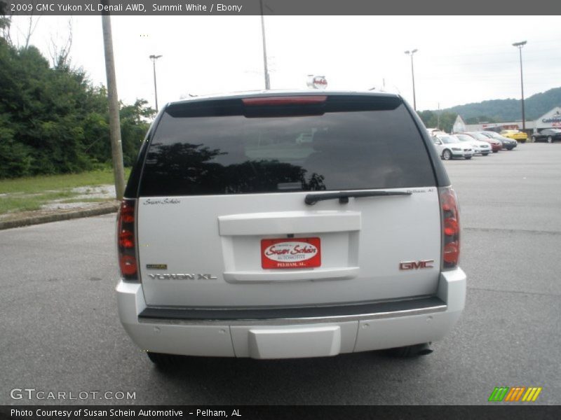 Summit White / Ebony 2009 GMC Yukon XL Denali AWD