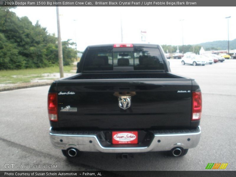 Brilliant Black Crystal Pearl / Light Pebble Beige/Bark Brown 2009 Dodge Ram 1500 Big Horn Edition Crew Cab