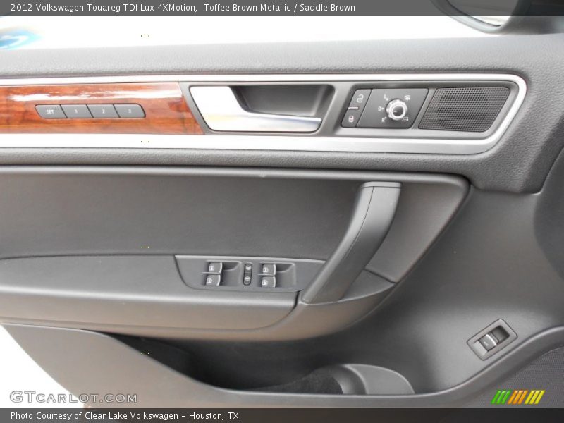 Door Panel of 2012 Touareg TDI Lux 4XMotion