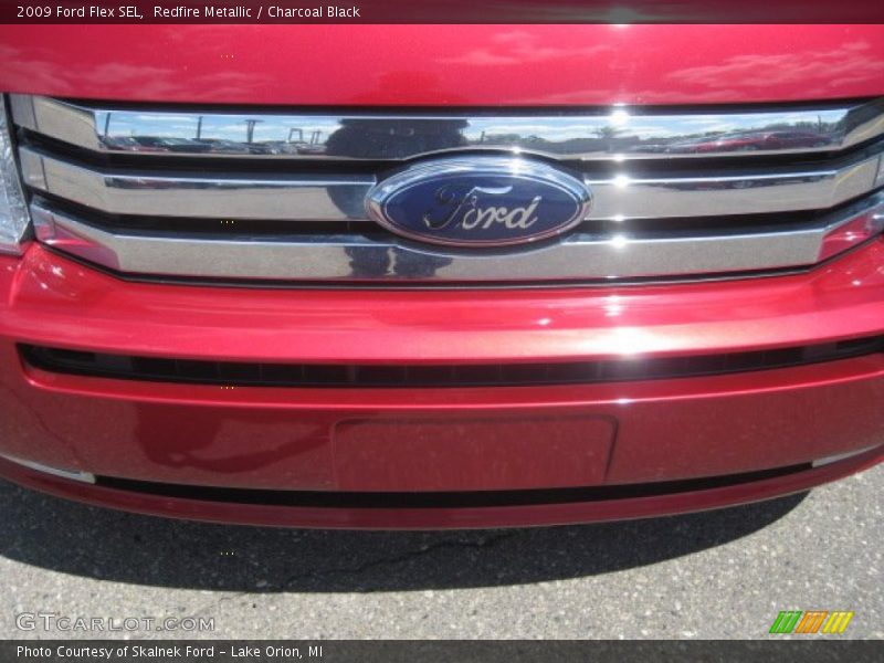 Redfire Metallic / Charcoal Black 2009 Ford Flex SEL