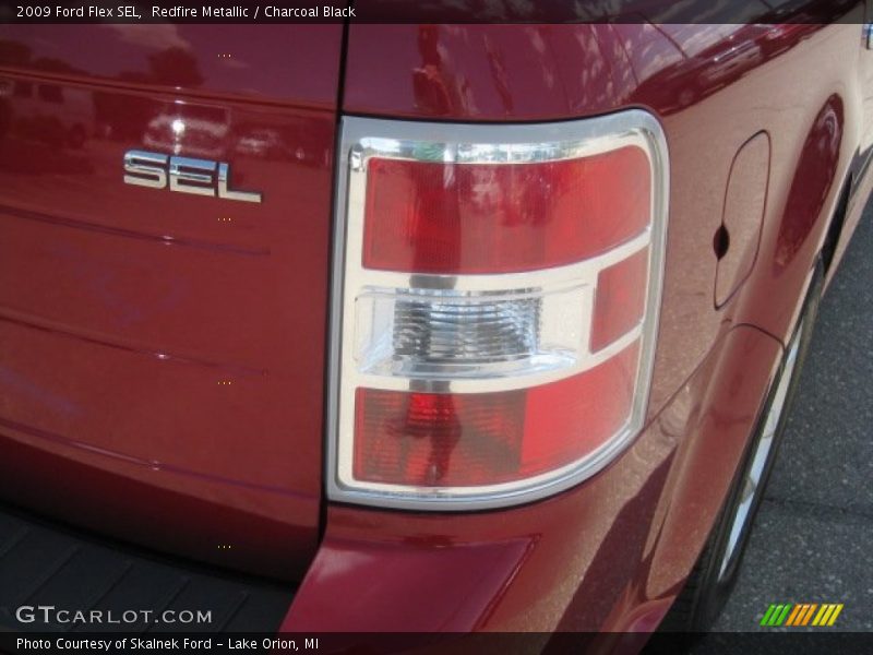 Redfire Metallic / Charcoal Black 2009 Ford Flex SEL