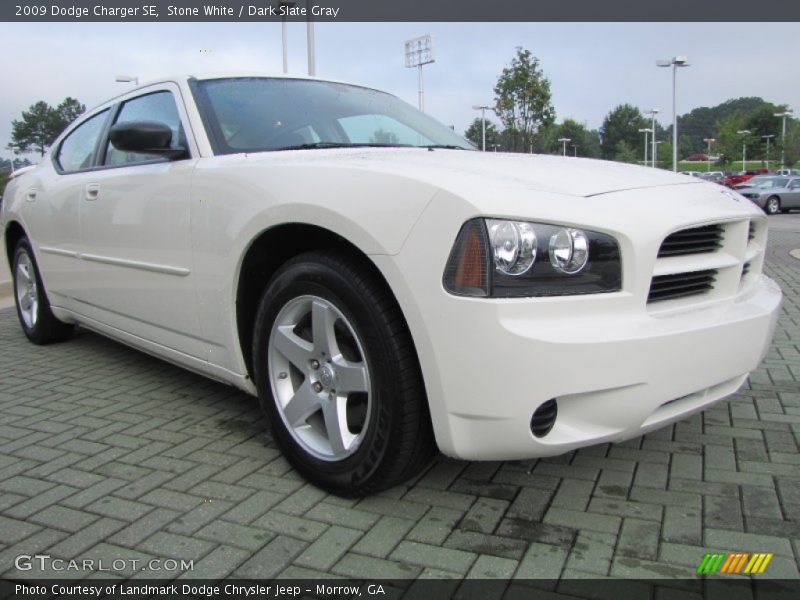 Stone White / Dark Slate Gray 2009 Dodge Charger SE
