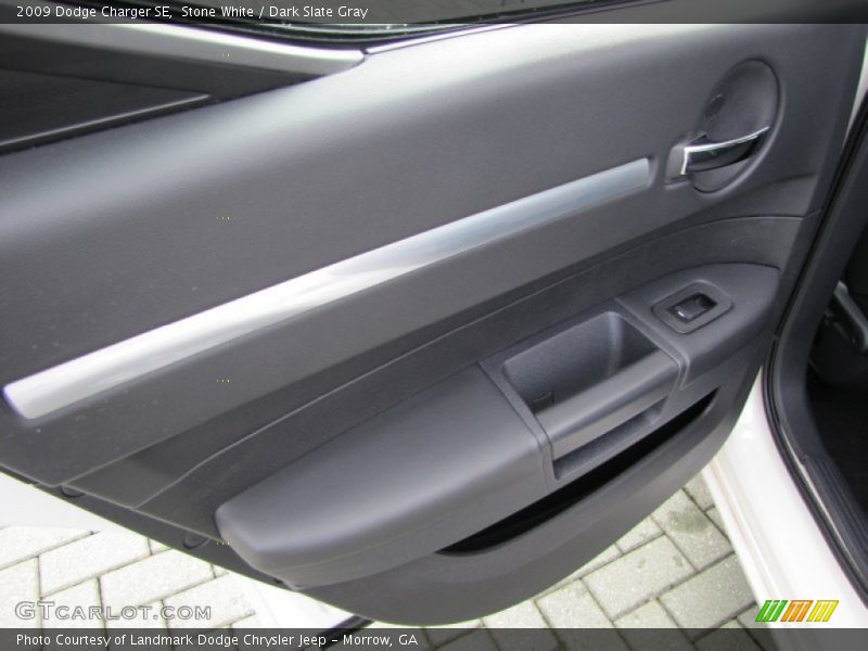 Stone White / Dark Slate Gray 2009 Dodge Charger SE