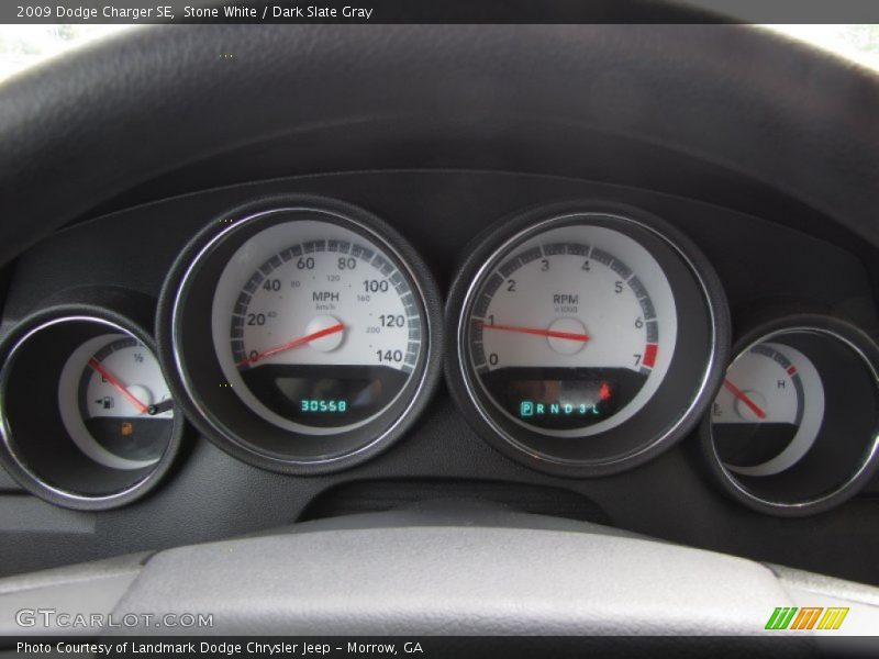 Stone White / Dark Slate Gray 2009 Dodge Charger SE