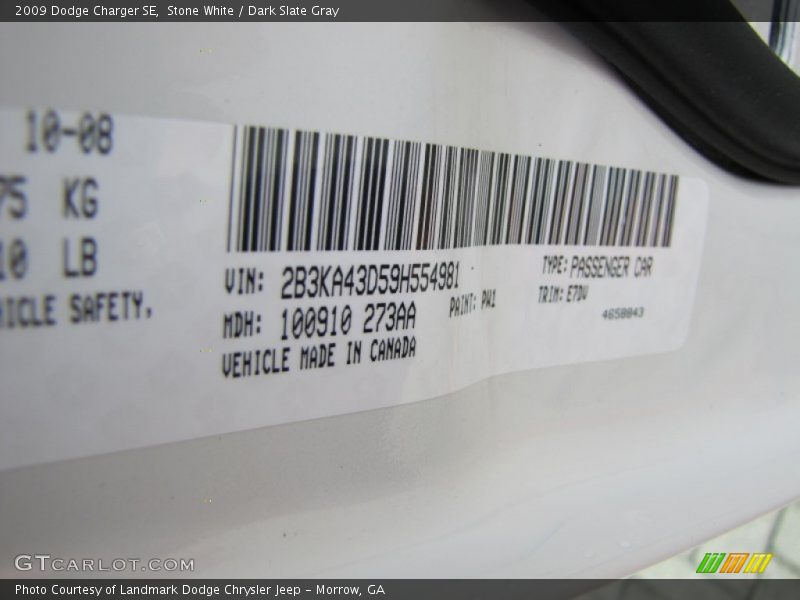 Stone White / Dark Slate Gray 2009 Dodge Charger SE