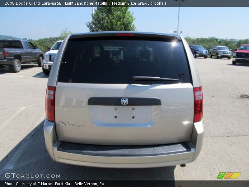 Light Sandstone Metallic / Medium Slate Gray/Light Shale 2008 Dodge Grand Caravan SE