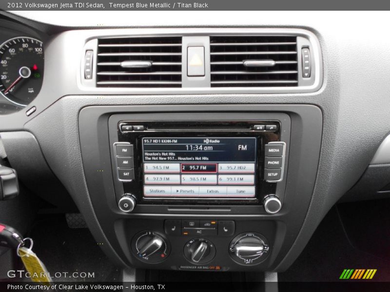 Controls of 2012 Jetta TDI Sedan