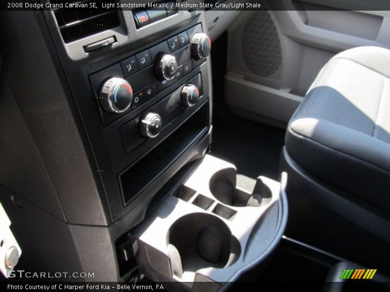 Light Sandstone Metallic / Medium Slate Gray/Light Shale 2008 Dodge Grand Caravan SE
