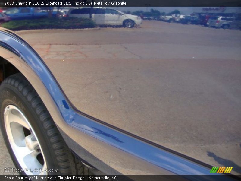 Indigo Blue Metallic / Graphite 2003 Chevrolet S10 LS Extended Cab