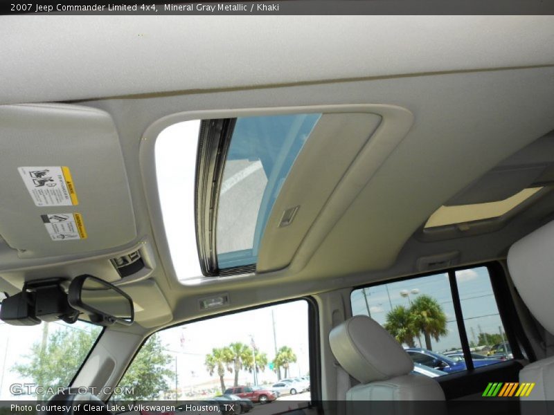 Mineral Gray Metallic / Khaki 2007 Jeep Commander Limited 4x4