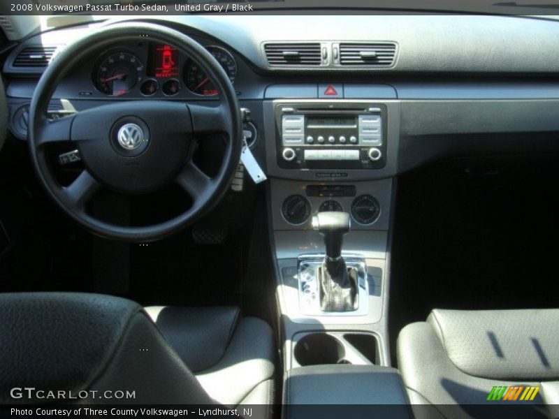 United Gray / Black 2008 Volkswagen Passat Turbo Sedan