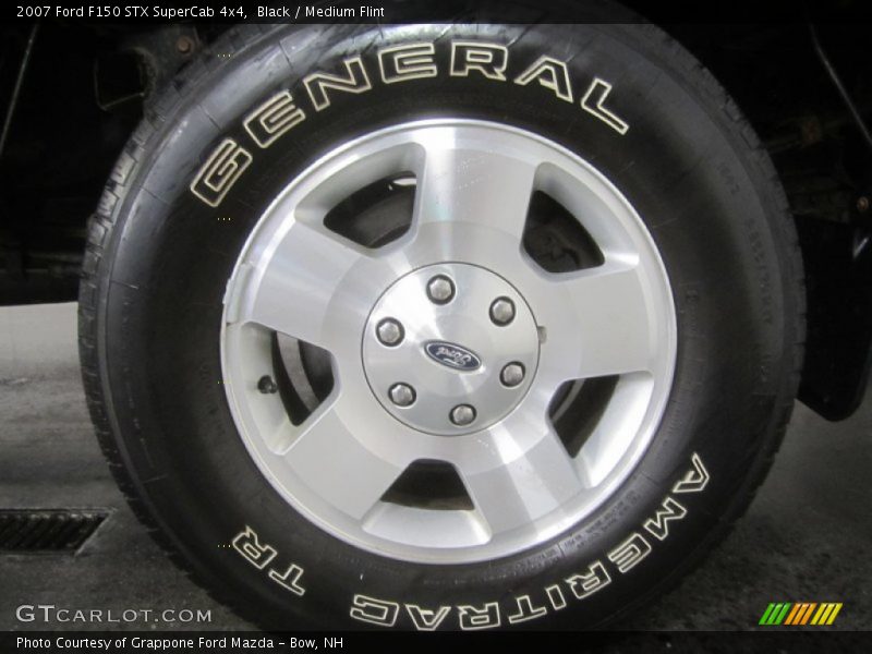Black / Medium Flint 2007 Ford F150 STX SuperCab 4x4