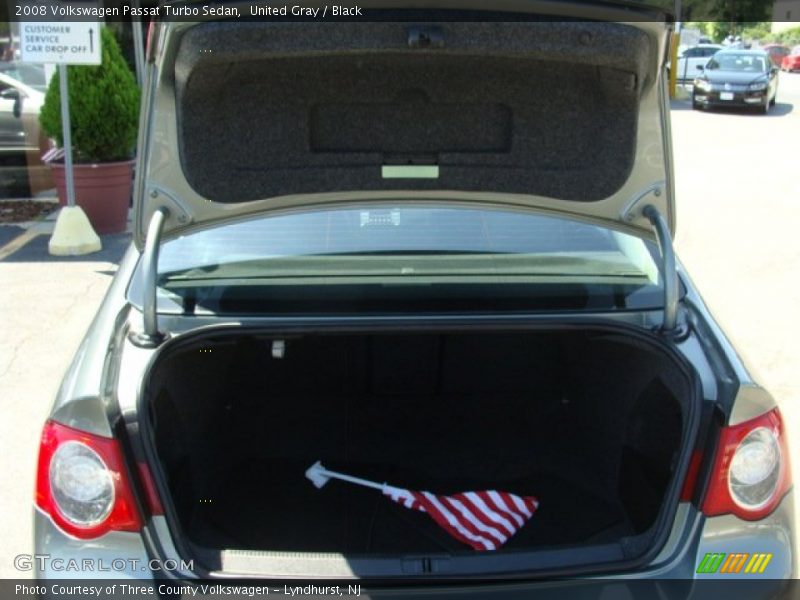 United Gray / Black 2008 Volkswagen Passat Turbo Sedan