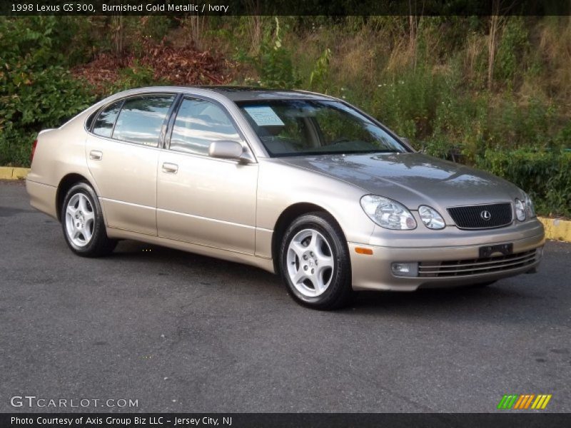 Front 3/4 View of 1998 GS 300