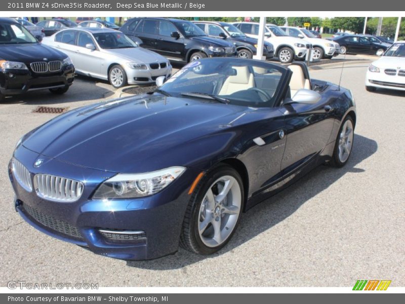 Front 3/4 View of 2011 Z4 sDrive35is Roadster