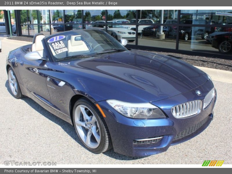 Front 3/4 View of 2011 Z4 sDrive35is Roadster