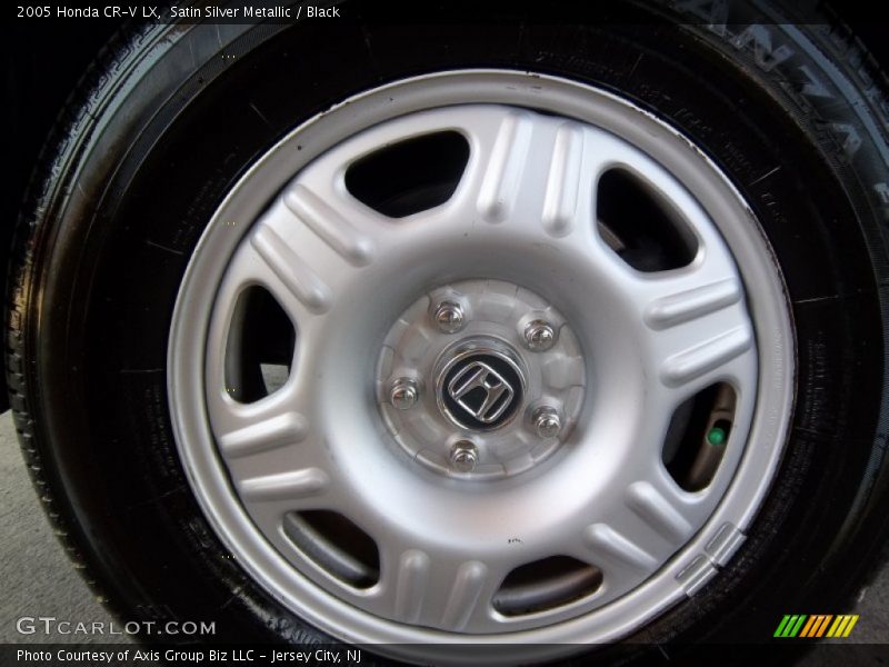 2005 CR-V LX Wheel