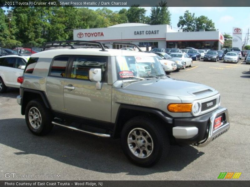 Silver Fresco Metallic / Dark Charcoal 2011 Toyota FJ Cruiser 4WD