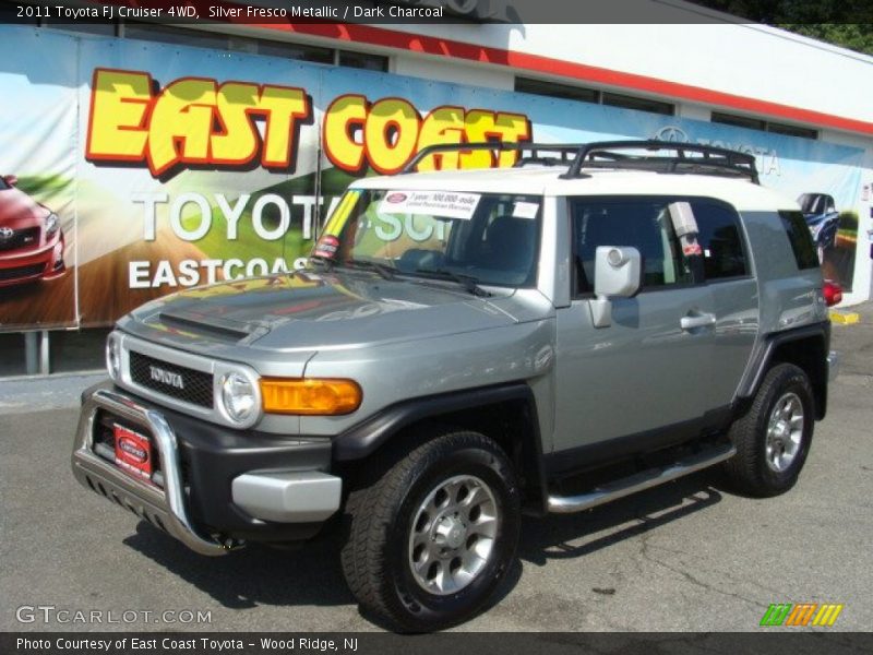Silver Fresco Metallic / Dark Charcoal 2011 Toyota FJ Cruiser 4WD