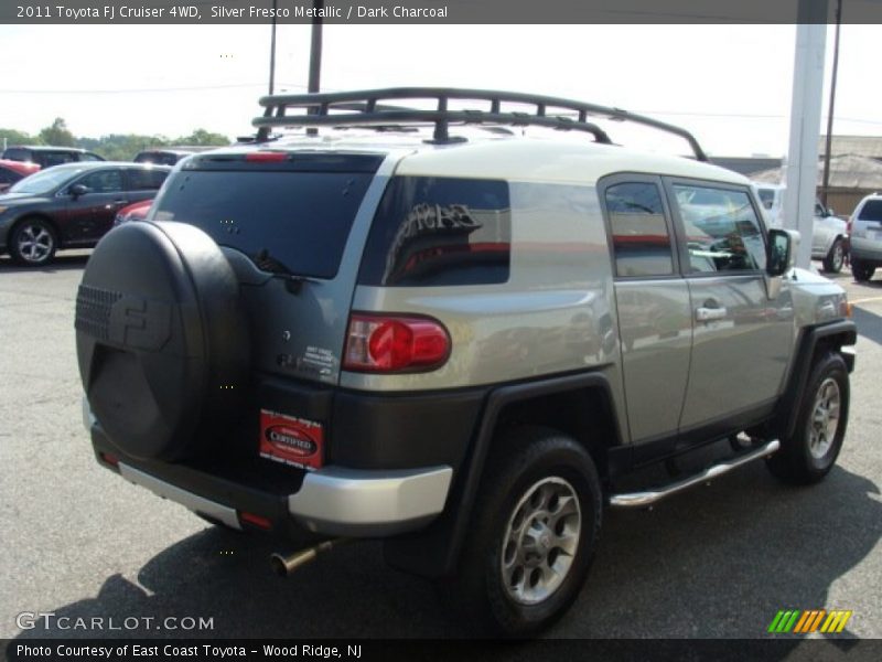 Silver Fresco Metallic / Dark Charcoal 2011 Toyota FJ Cruiser 4WD