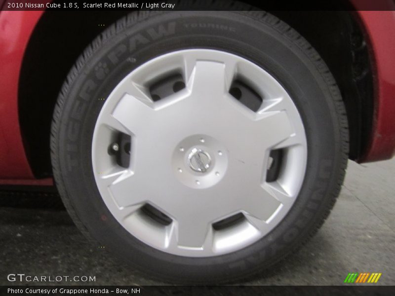 Scarlet Red Metallic / Light Gray 2010 Nissan Cube 1.8 S