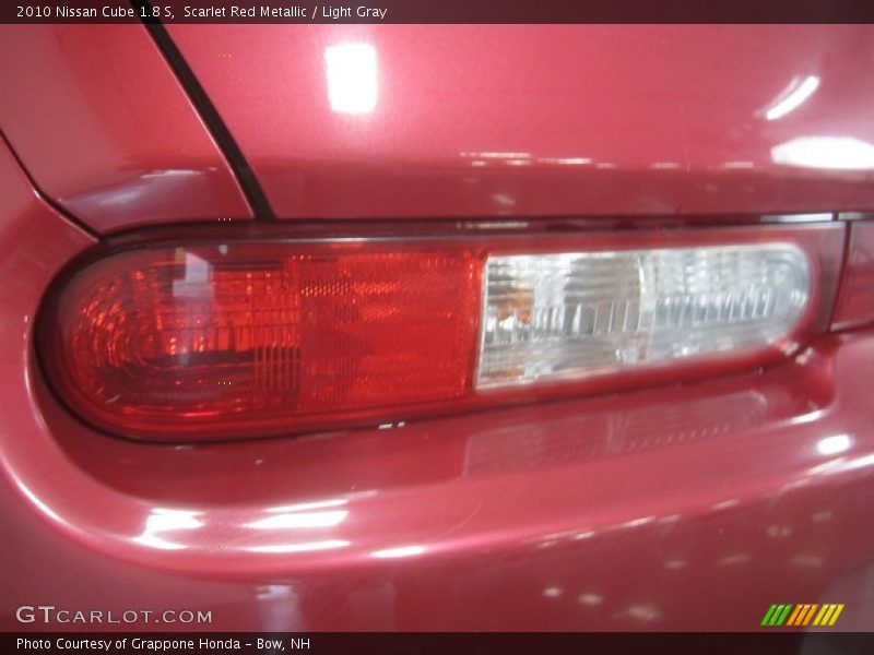 Scarlet Red Metallic / Light Gray 2010 Nissan Cube 1.8 S