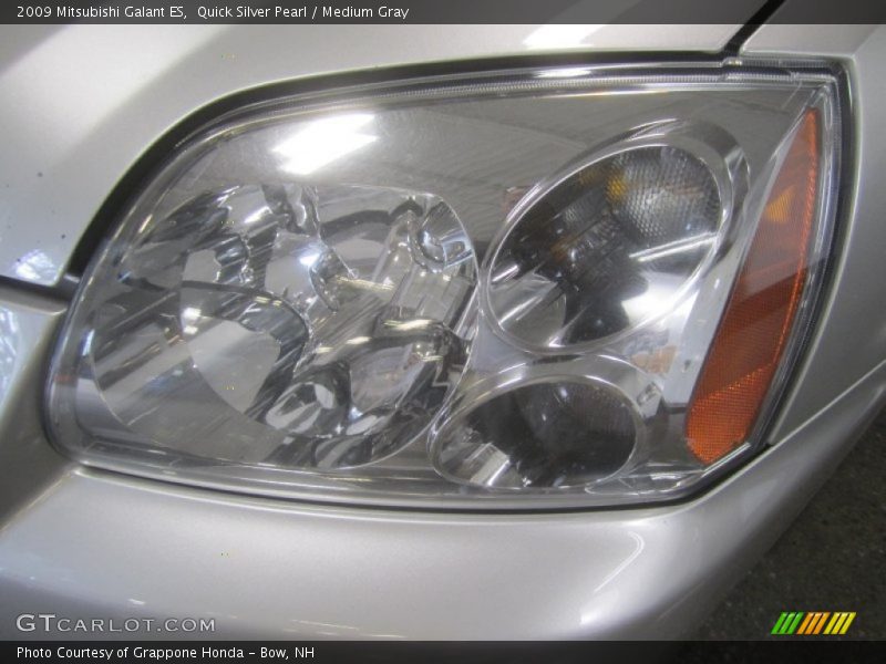Quick Silver Pearl / Medium Gray 2009 Mitsubishi Galant ES