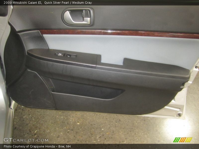 Quick Silver Pearl / Medium Gray 2009 Mitsubishi Galant ES