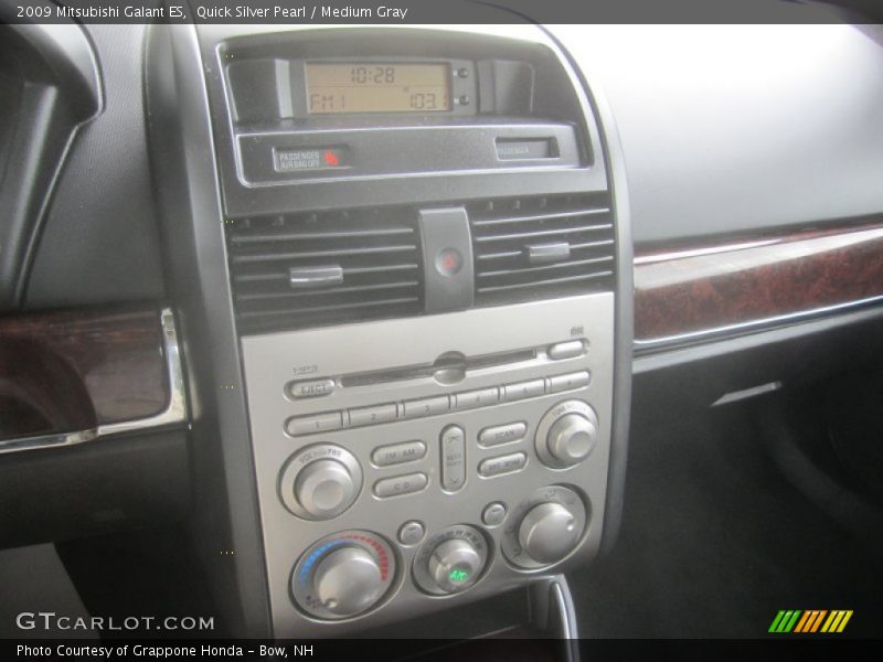 Quick Silver Pearl / Medium Gray 2009 Mitsubishi Galant ES