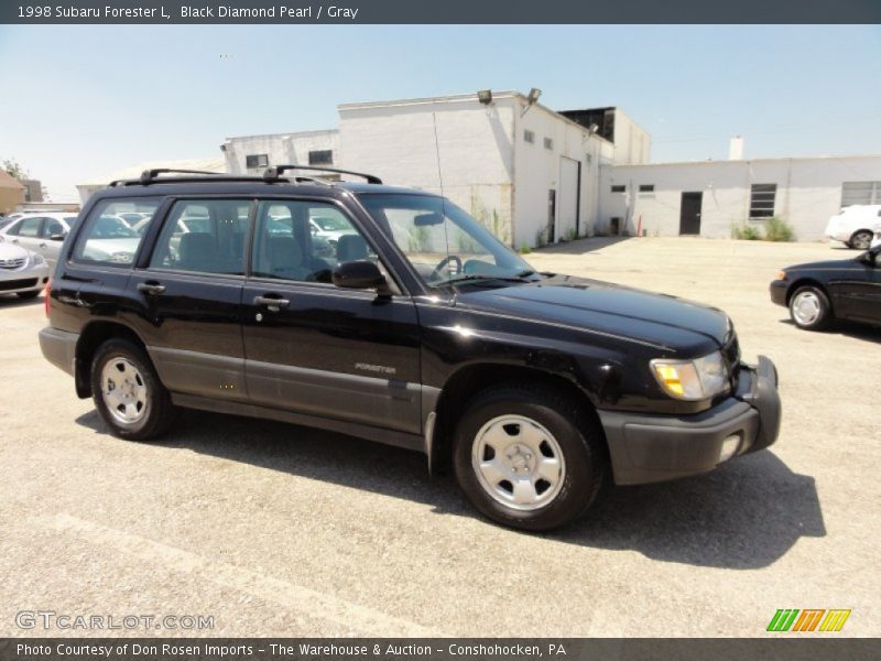 Black Diamond Pearl / Gray 1998 Subaru Forester L
