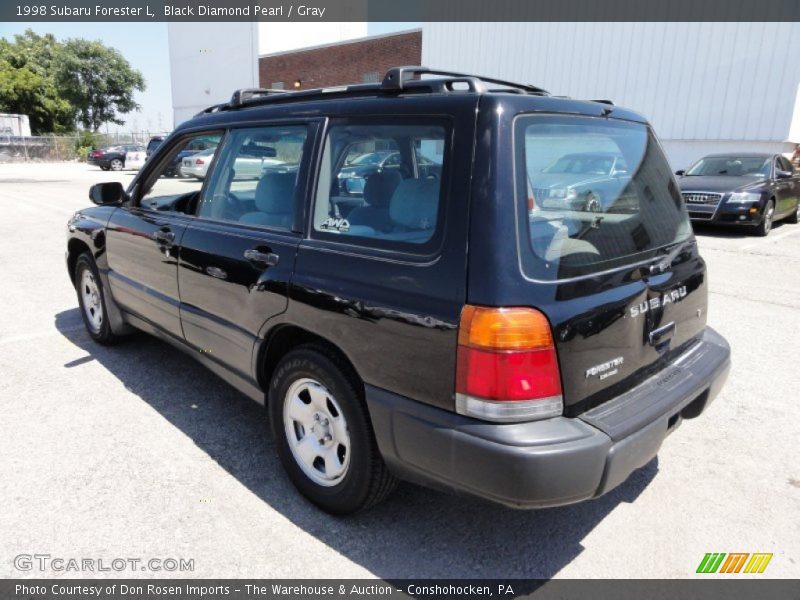 Black Diamond Pearl / Gray 1998 Subaru Forester L