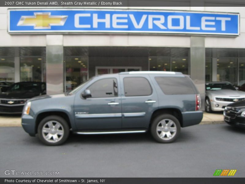 Stealth Gray Metallic / Ebony Black 2007 GMC Yukon Denali AWD