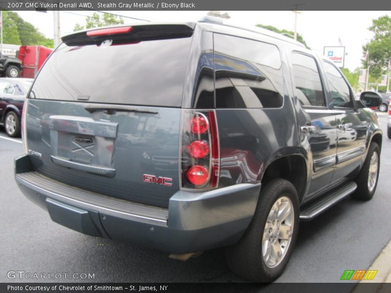 Stealth Gray Metallic / Ebony Black 2007 GMC Yukon Denali AWD