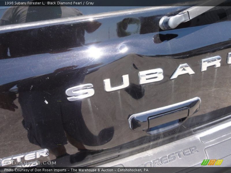 Black Diamond Pearl / Gray 1998 Subaru Forester L
