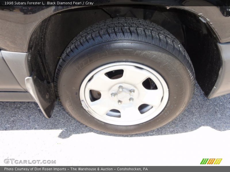 Black Diamond Pearl / Gray 1998 Subaru Forester L