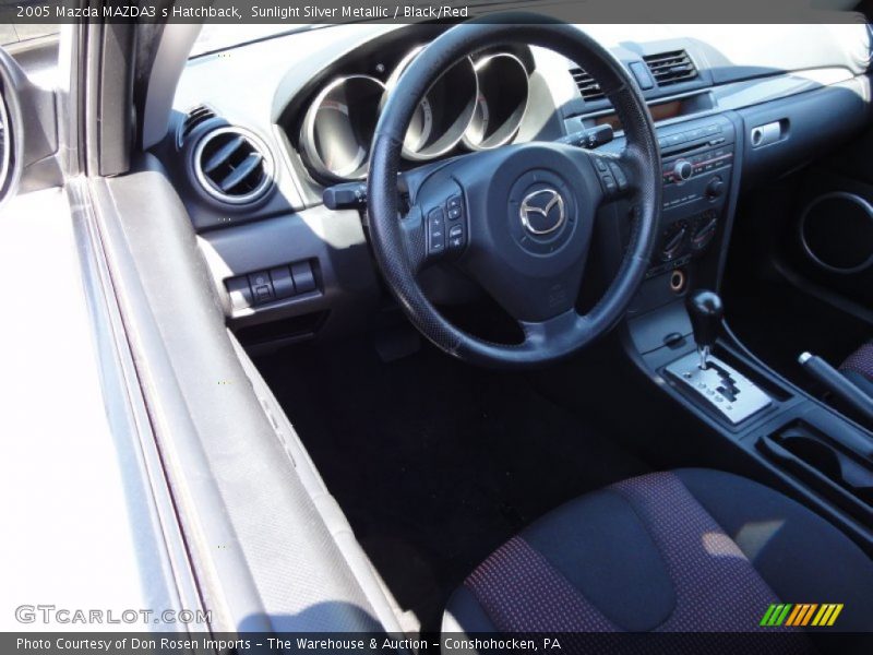 Sunlight Silver Metallic / Black/Red 2005 Mazda MAZDA3 s Hatchback
