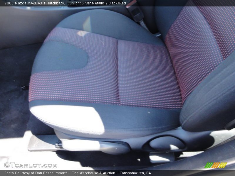 Sunlight Silver Metallic / Black/Red 2005 Mazda MAZDA3 s Hatchback