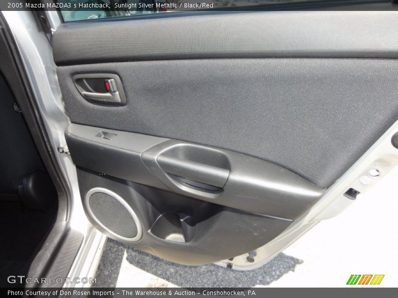 Sunlight Silver Metallic / Black/Red 2005 Mazda MAZDA3 s Hatchback