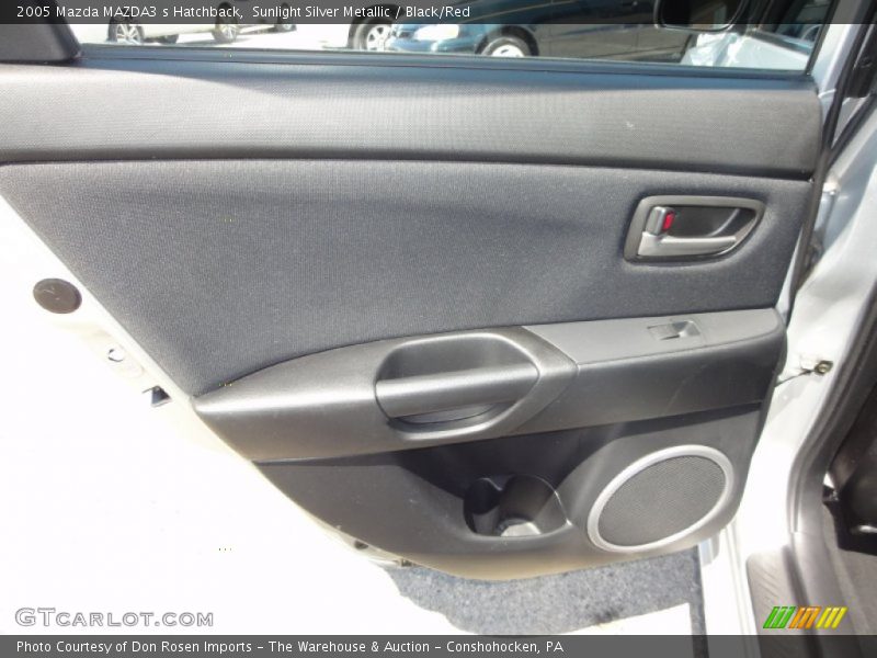 Sunlight Silver Metallic / Black/Red 2005 Mazda MAZDA3 s Hatchback