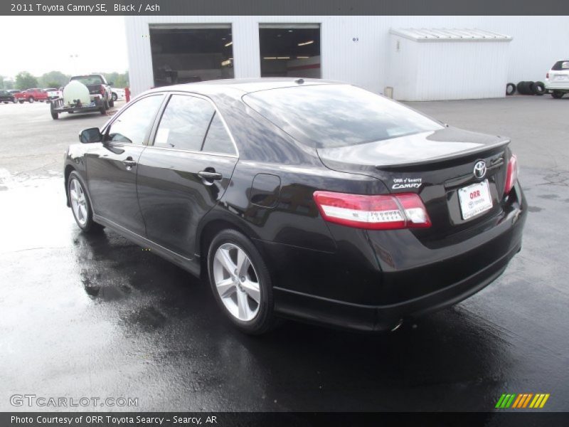 Black / Ash 2011 Toyota Camry SE