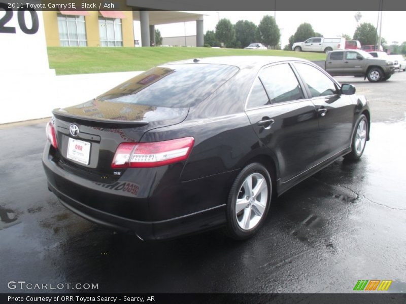 Black / Ash 2011 Toyota Camry SE